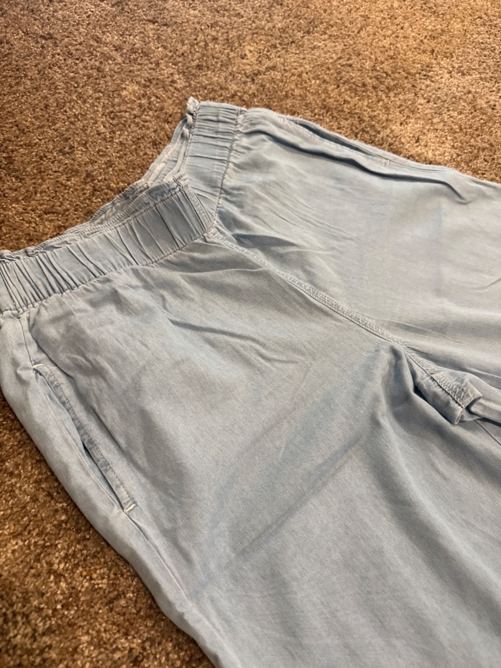 Pants - Picture 2 of 3